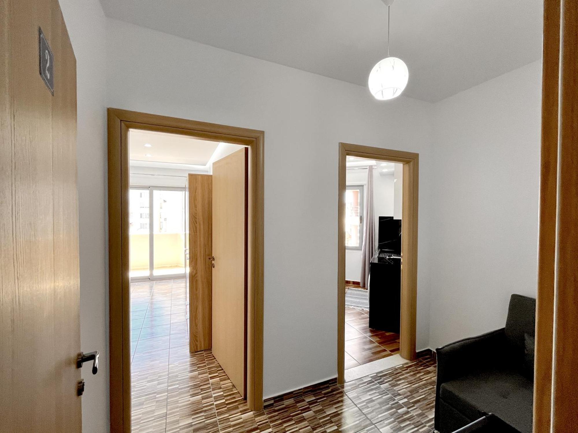 Kam Apartments In The City Center Vlore Bagian luar foto