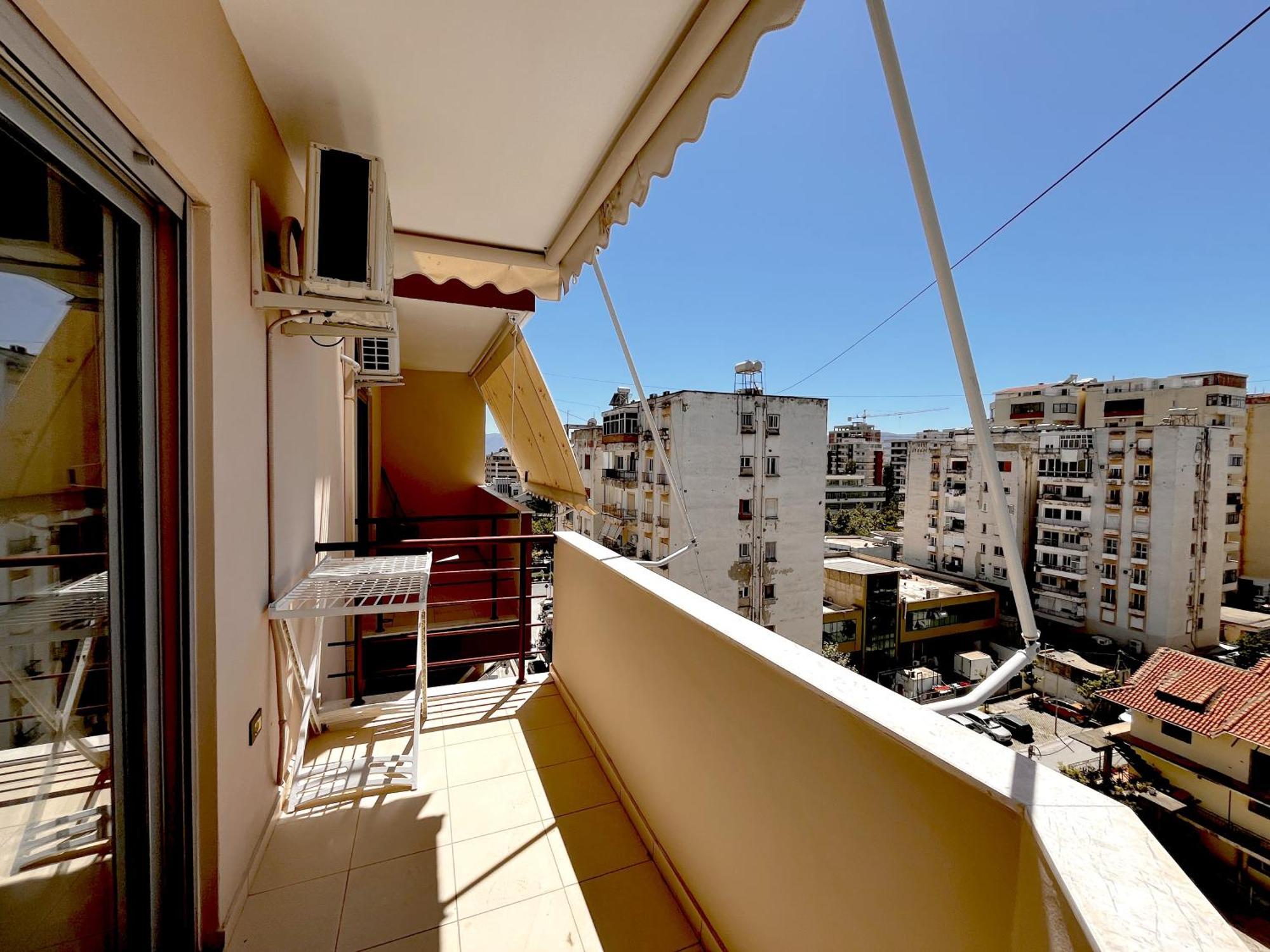 Kam Apartments In The City Center Vlore Bagian luar foto
